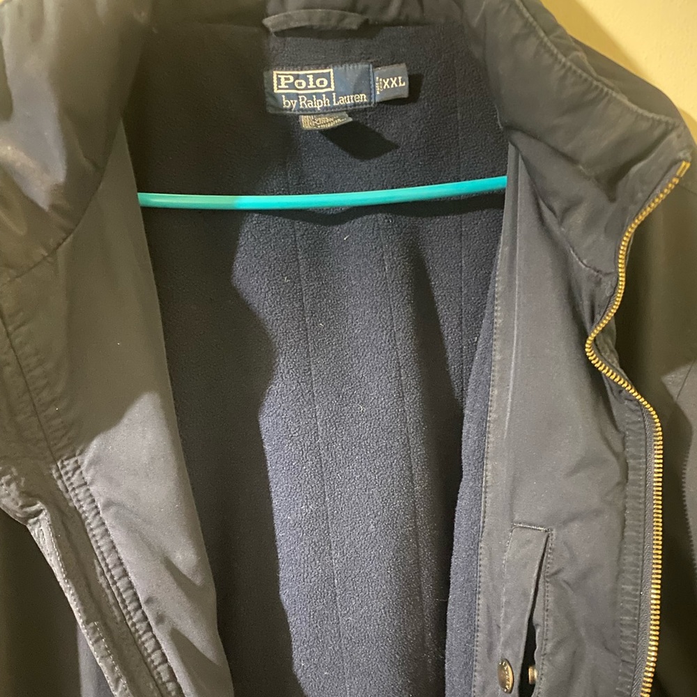 Polo jacket. - Picture 3 of 5